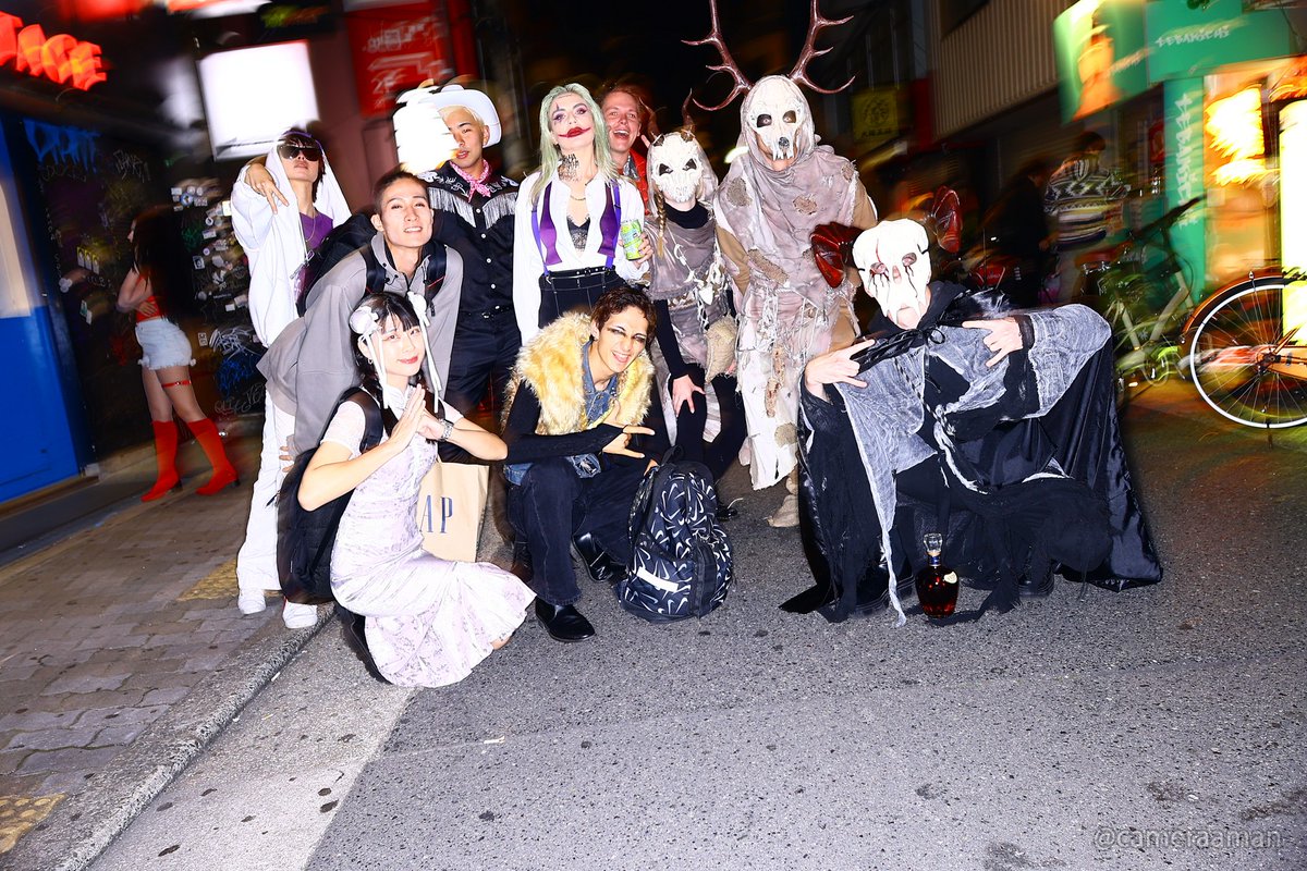 cameraaman's tweet image. カシャー📸 #カメラーマン #大阪 #ハロウィン #仮装  #cameraaman #Osaka #Halloween    #Cosplay