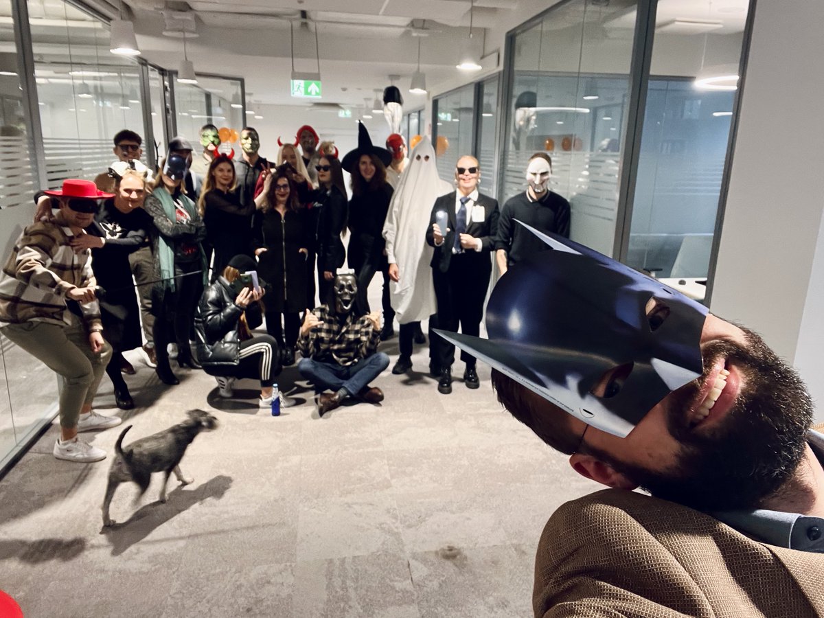 DocLogix's tweet image. 🎃👻 Happy Halloween from our spooktacular DocLogix team! 👻🎃
Even though we might look a little different today, rest assured, our commitment to serving you remains as friendly and professional as ever.  Don&apos;t be afraid to reach out! 🍬👻🕷️