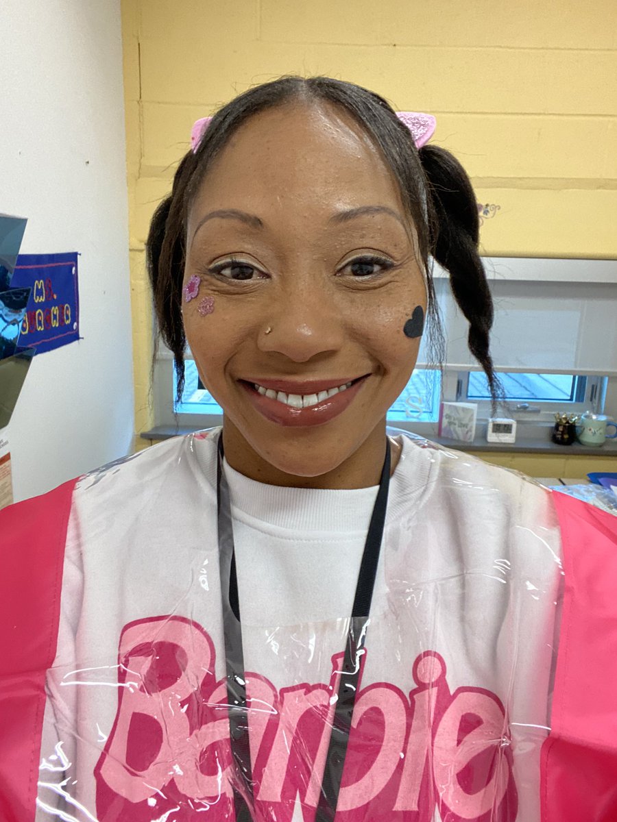 SimBme7's tweet photo. St. Simon and the Barbs!! 💄🎃Thank you “We the North” S.O. Campbell for joining the party 🎉 @TCDSB https://t.co/QrsjcMcww8