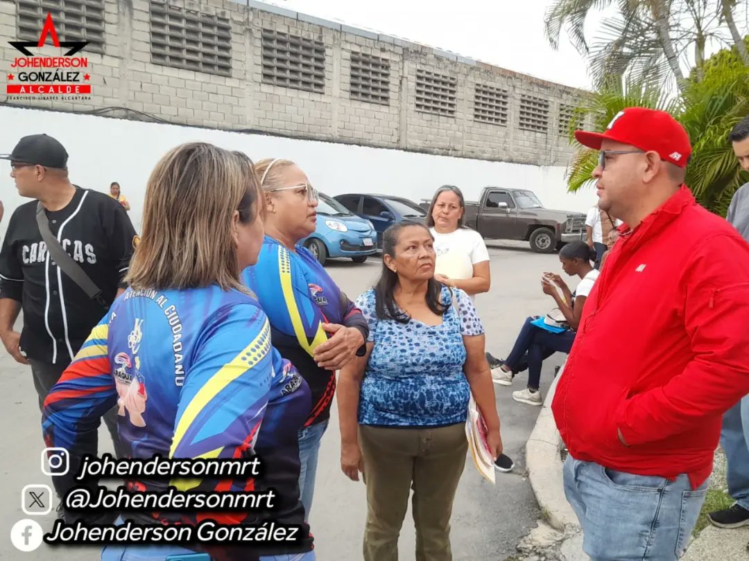 #31Oct | Las puertas de nuestra <a href="/AlcaldiaFla_/">Alcaldía Francisco Linares Alcántara</a>, siempre estarán abiertas para recibir a nuestro pueblo linarense, seguimos brindando atención de calidad y honrando compromisos por el #LinaresModernoYProductivo.
<a href="/NicolasMaduro/">Nicolás Maduro</a> <a href="/Soykarinacarpio/">Karina Carpio</a>
#MiPanaVota5VecesSí