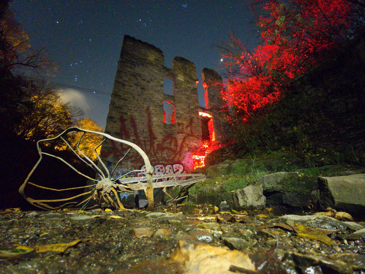 mvinge's tweet image. My spookiest photos from 2023. #HappyHalloween