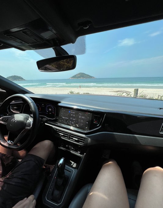 J&aacute; recebeu um boquete dentro do carro e de frente para o mar ? 😈🔥 sou viciada 💦 Comigo &eacute; qualquer hora