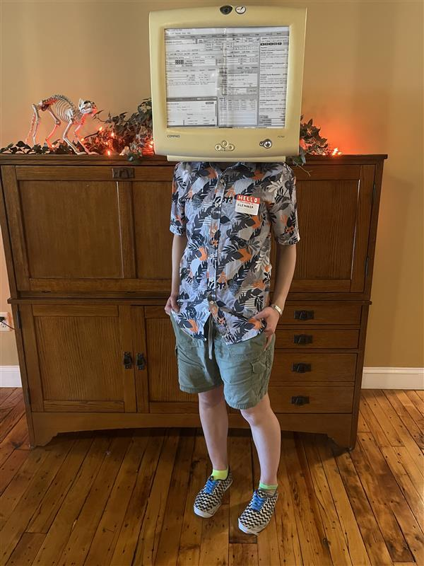 AVTECHSoftware's tweet image. 🎃🏆 All dressed up and ready to win the costume contest. Congrats to our winners! #CostumeContest #Halloween #HappyHalloween