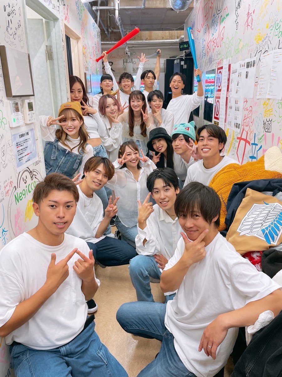 hiro_SDN's tweet photo. スクランブルの秋クール無事終了

秋限定作品は全部好きですが
1番思い入れが強いのは「呪術メドレー」です

演者達も髪型や小道具など自分達で更に原作に近付けようとする姿勢は流石でした

皆さんも秋クールも楽しんでもらえたら嬉しいです

秋も有難うございました

※写真は通常以外の特別公演です https://t.co/7bc7SeqZXn