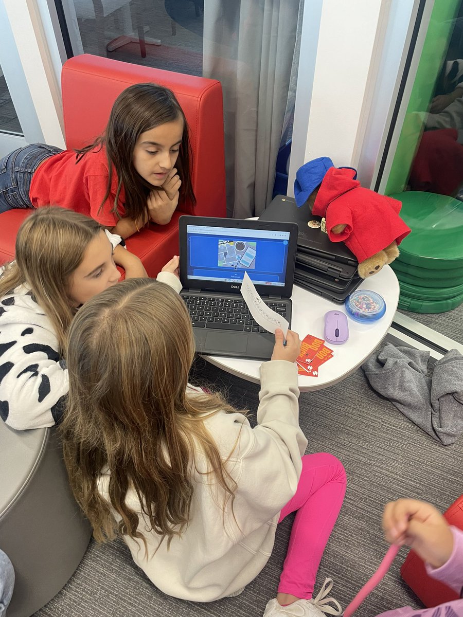 AmyTandberg tweet media