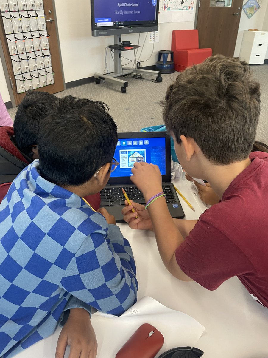 AmyTandberg tweet media