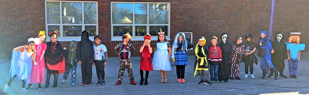 Mrs. Ryan tweet media