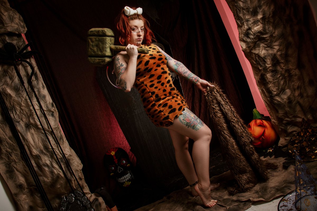 Julieta_Alves_'s tweet photo. Happy Halloween 👻
https://t.co/1gbf9iyU63 --- #CAM4Halloween #CAM4
@cam4 @cam4_es @RepubliKa_Cam @cam4_top @cam4_US https://t.co/1j1VhHsmej