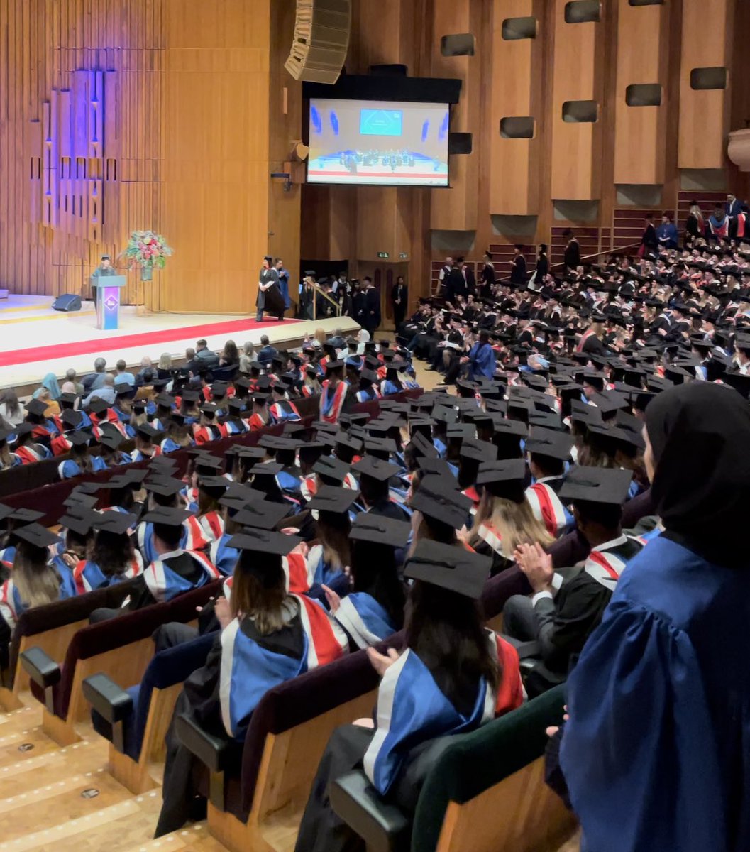 UniversityofLaw's tweet photo. Congratulations to all our students graduating today, in the first of our Winter 2023 ceremonies π
Weβre thrilled to have been able to share in your celebrations with your friends and family, and we canβt wait to see what you achieve next π #ulawgrad #graduation2023 https://t.co/M8CA9YL6Qx