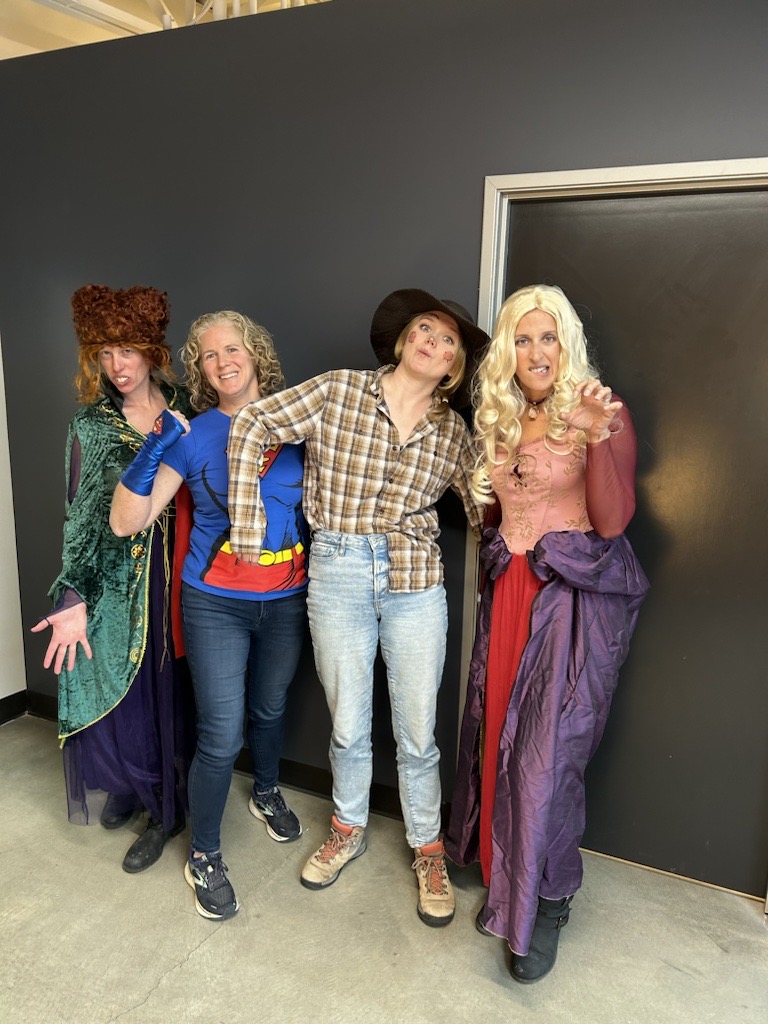 e_source's tweet image. 🎃👻🍬 Happy Halloween from E Source! 🍭🦇🕸️
We love getting into the spirit and getting together. We hope you have a safe and spooky Halloween! 🌟
#halloween #companyculture #spookyseason #ESource