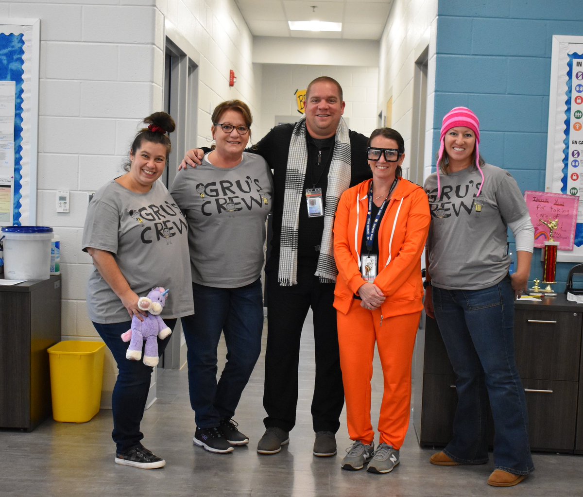 Love my staff!  <a href="/EdgewaterAACPS/">Edgewater Elementary</a> #AACPSAwesome