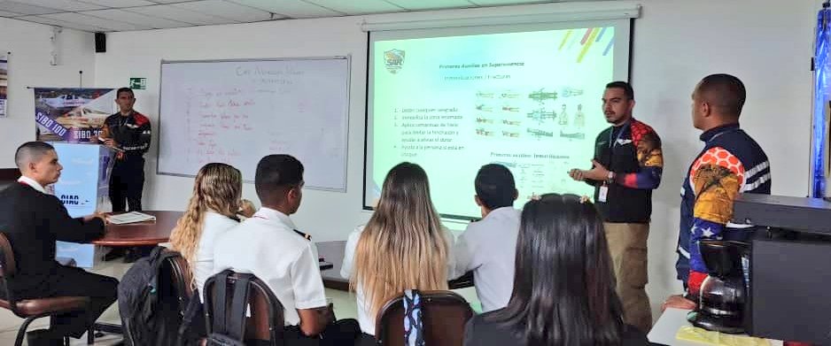 Instituto Nacional de Aeronáutica Civil tweet media