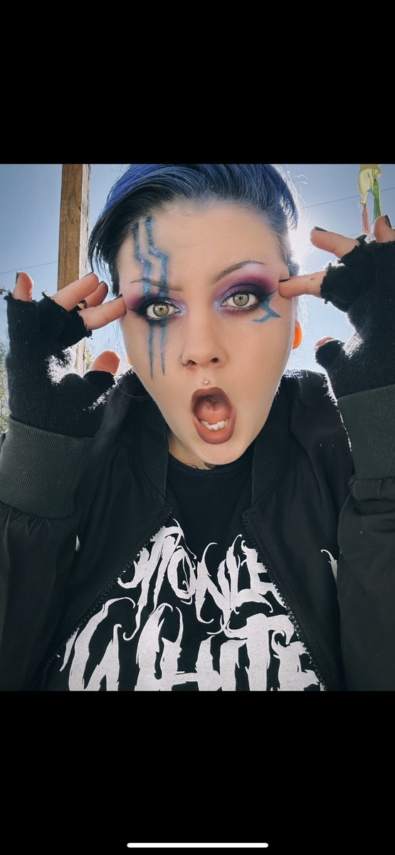Bree🦇 (@BreeZeeFoSheezy) / Posts / X