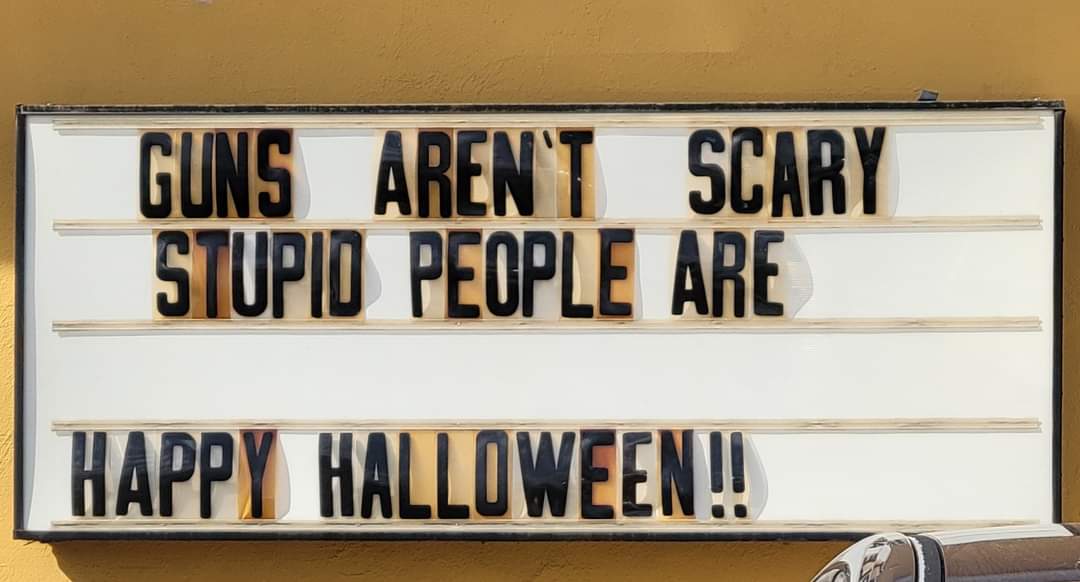 TheGunBulletin's tweet image. Happy Halloween from TGB!

#halloween #gunhumor #gunsarentscary #boo #thegreatgunkin #thegunbulletin