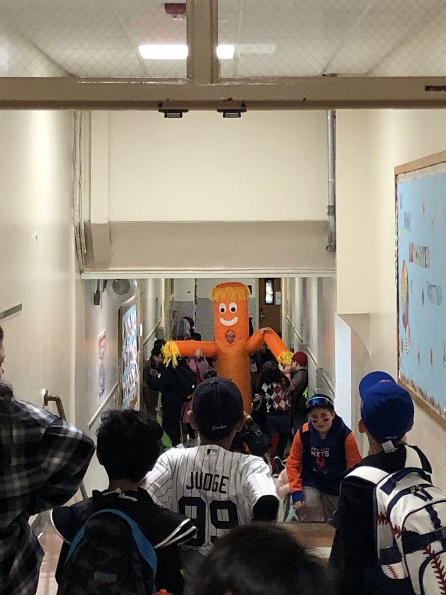 Ms. Knaupp tweet media