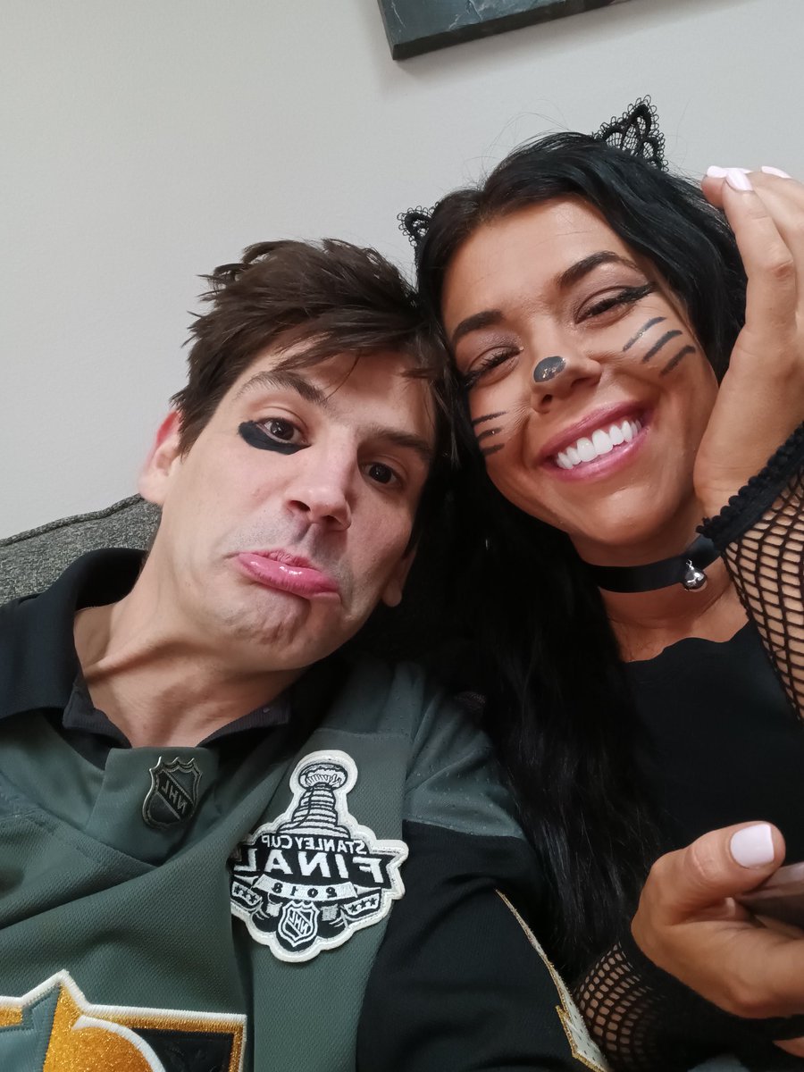 maxknowall's tweet image. Happy Halloween! Can't wait for kids to start the #trickortreat #HappyHalloween