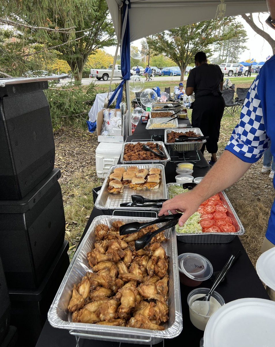 Best parent group in college sports!! Big Blue Family 🥷🏾 #bbf