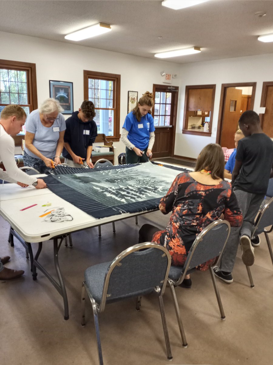 Last week was very busy for YSOP Connex with three intergenerational service projects. Fifteen students and twelve senior citizens made blankets to distribute to the The Sharing Shelf in Port Chester and the after-school program at the New Rochelle YMCA. 
Thanks to all!