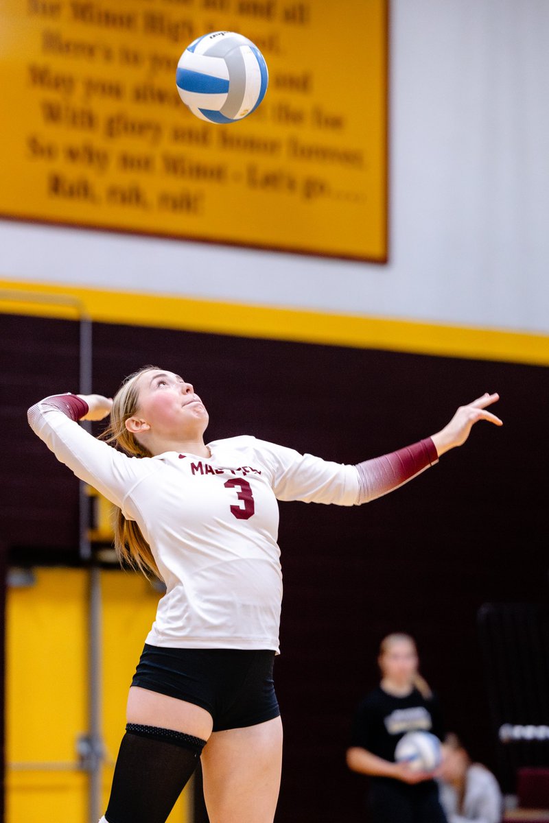 bgfalcon_'s tweet photo. Some fav shots on Senior Night by @mason_kramer_ vs. Mandan 10•28•23 @falcon_tayler #seniorsaturday #gomajettes https://t.co/K7xzfKbWXE