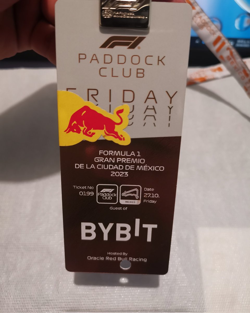 Gracias a @alvarobieta por la confianza y poder ser parte del equipo de @Bybit_Official y fue increíble vivir esta experiencia de lujo en el Paddock 🚀 🚀 @BybitMexico @Bybit_Latam
#F1 #Formula1 #mexicogp #GPMexico #Paddock #trading #cryptocurrency #Bybit