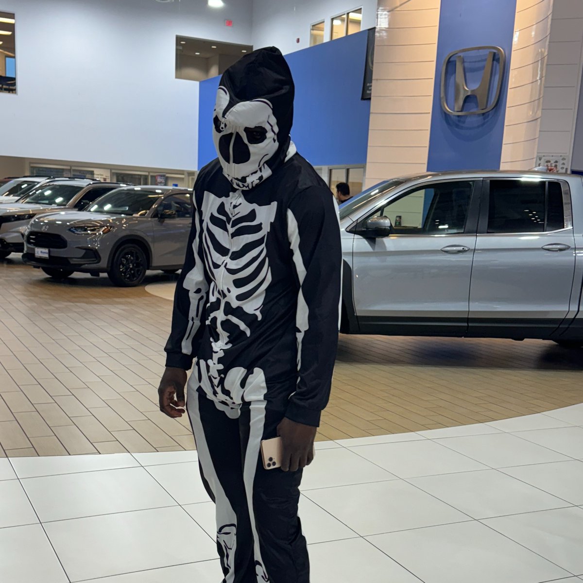 Have a safe and Happy Halloween from all of us at Honda of Chantilly!

#hondaofchantilly #pohanka #ilovepohanka #honda #hondalove #hondalife #hondanation #dmvcars #chantillyva #chantilly #novacarscene #happyhalloween