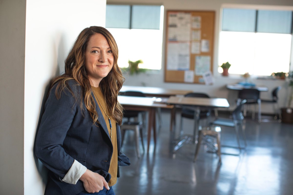 🌟 Today, we’ve published three new evidence reviews looking at strategies to support teacher recruitment and retention, as part of our flagship research theme for 2023.
 
Find out more: eef.li/7nam1F

1/4