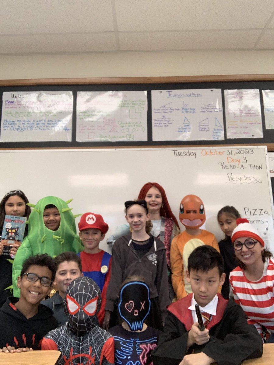 Natalie Verbeem (@verbeemnat) on Twitter photo Dress as a book character and Read-a-Thon day! Love all the creativity! @MsKane19 <a href="/GlenwoodGriffin/">Glenwood Griffins</a> Dress as a book character and Read-a-Thon day! Love all the creativity! @MsKane19 <a href="/GlenwoodGriffin/">Glenwood Griffins</a>