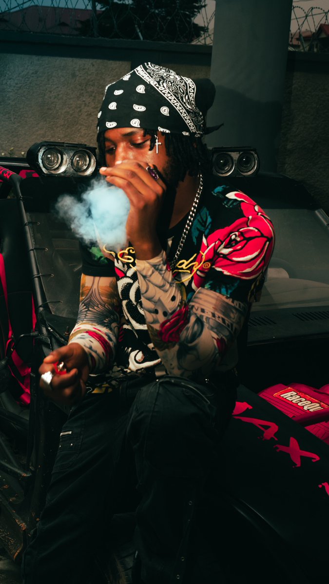 feyothegenius's tweet photo. You stickin w me? You a Rager huh vou see the vision? Stream Cream https://t.co/YXlNhMw2vt
We ⬆️⬆️⬆️
#CREAM #RECKLESSRECKLESS https://t.co/SRvRICx8Bu