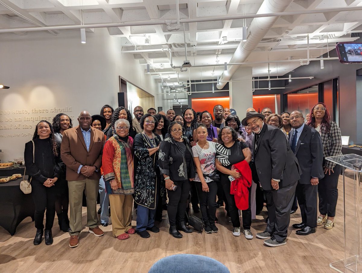 Berrydrew's tweet photo. Still on a high from an incredible NABJ-Philadelpia NEW chapter reception.  We were so excited that we forgot to take a group photo until so many people had left. Thanks to Linfest/Inquirer for hosting.BTW, had anyone ever heard of sweet potato grits?!? DELICIOUS! https://t.co/vsicaxmDDk