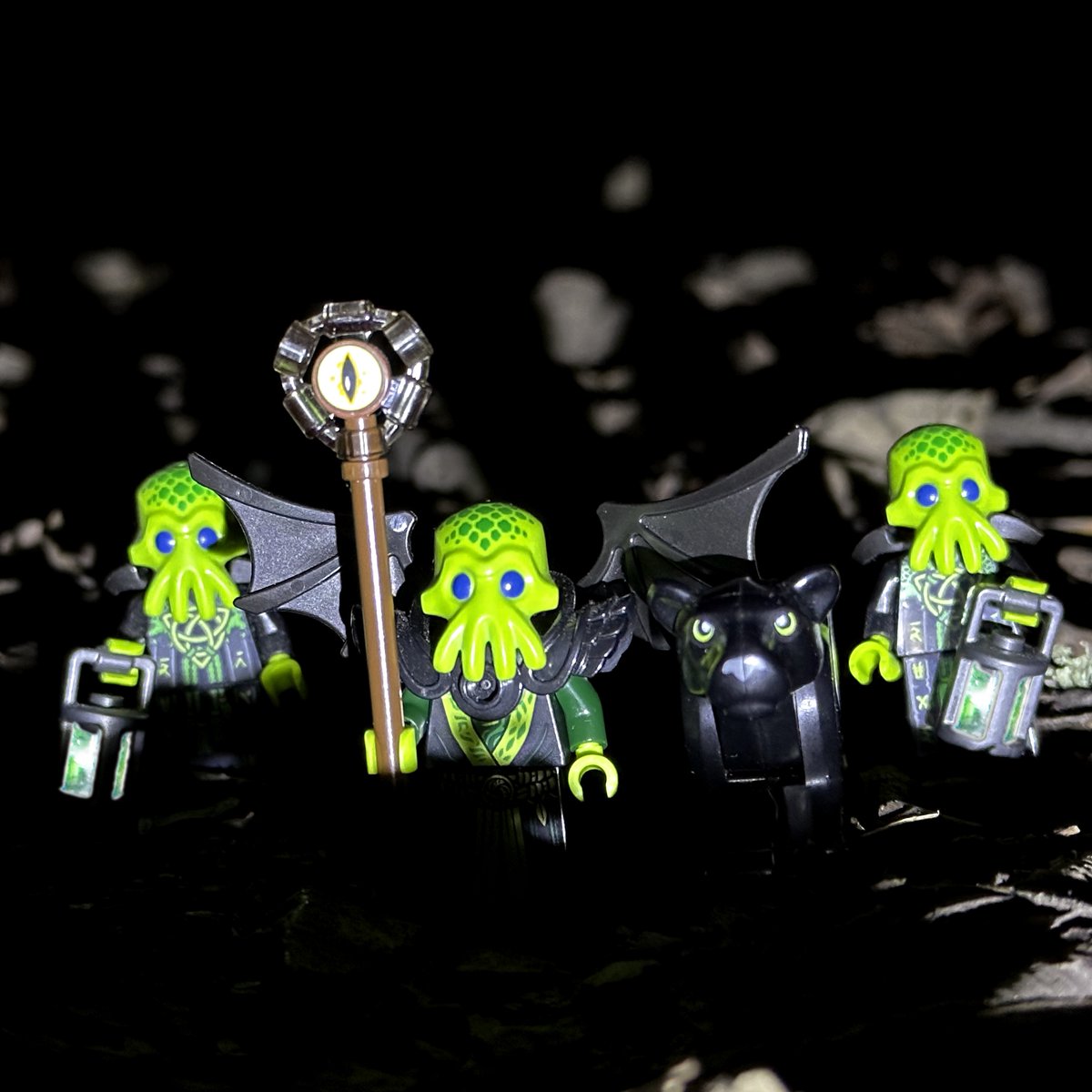 CptMutant's tweet photo. Happy Halloween everyone. Time to worship at the altar of the great Cthulhu (pray he never wakes)… if only we remembered where it was. I’m sure it was right here last year… 🙂
#AFOL #afolcommunity #brickography #lego #legography #legomoc #legophoto #toyphotography #Halloween https://t.co/sAxvyGEv9K