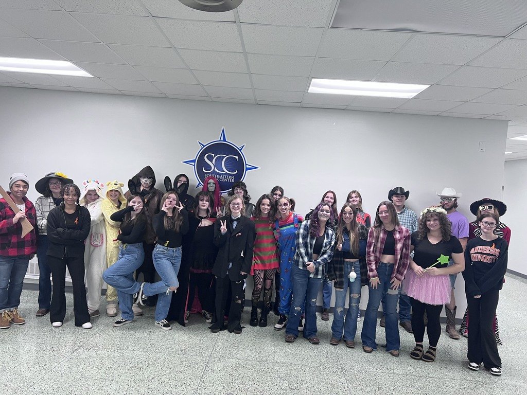 SCCIndiana's tweet photo. SCC students were able to buy ribbons from the Dental class in order to dress up for Halloween today! There were many good costumes, awesome job everyone! Thank you to all who participated and bought ribbons!
#SCCexperience #SCClearning #StJude #HappyHalloween https://t.co/K8lT2GK7Jy
