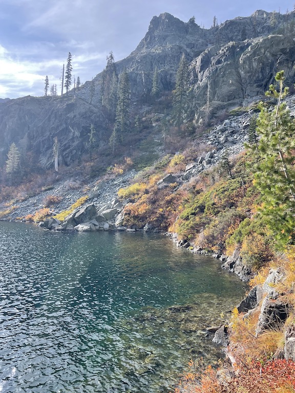 Stephanie Hampton (@se_hampton) on Twitter photo Chasing down the mystery of nearshore benthic algal blooms in "blue water" lakes, our new paper explores broad potential for warming water to fuel blooms via releasing nutrients from sediment, w/ <a href="/mishafredmeyer/">Michael F Meyer</a> <a href="/JillBaron4/">EcoJillBaron</a> @isabella_oleksy <a href="/hydrobert/">Robert Ladwig</a> aslopubs.onlinelibrary.wiley.com/doi/10.1002/lo… Chasing down the mystery of nearshore benthic algal blooms in "blue water" lakes, our new paper explores broad potential for warming water to fuel blooms via releasing nutrients from sediment, w/ <a href="/mishafredmeyer/">Michael F Meyer</a> <a href="/JillBaron4/">EcoJillBaron</a> @isabella_oleksy <a href="/hydrobert/">Robert Ladwig</a> aslopubs.onlinelibrary.wiley.com/doi/10.1002/lo…