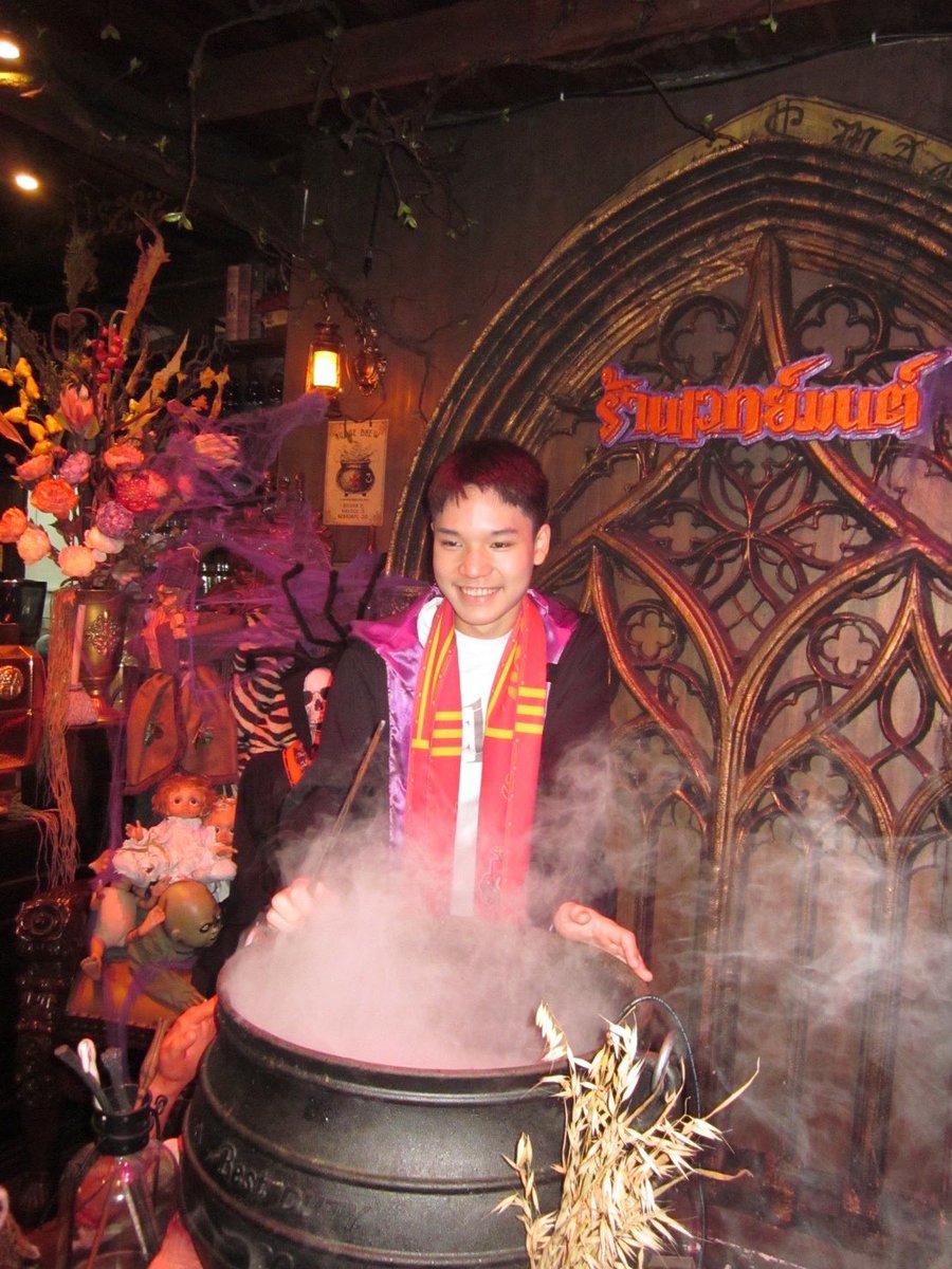 kkkk__korn's tweet photo. แฮปปี้ฮาโลวีนเดย์ทูยูครับ 🧙🏼‍♂️ https://t.co/nBemH54jHB