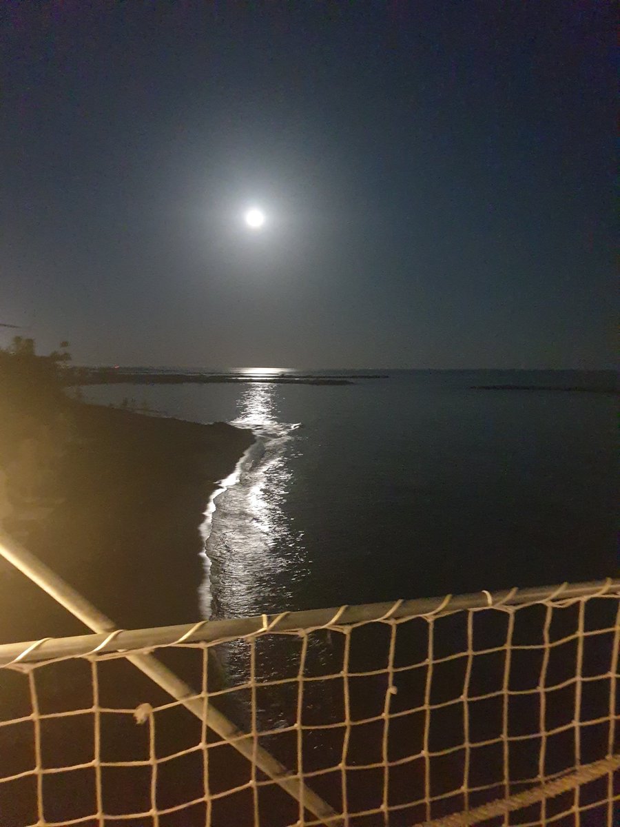 Hayirli aksamlar herkese