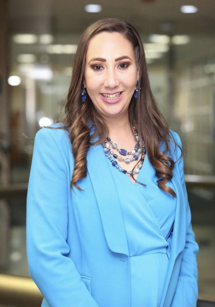 Quiero felicitar a mi gran amiga <a href="/NoemiLuna_Zac/">Noemi Luna</a> al asumir el cargo de Secretaria General del <a href="/AccionNacional/">Acción Nacional</a>. 
Sin duda nuestro partido está en manos de una mujer con visón de futuro, inclusión, inteligencia y sensibilidad social. 
¡En hora buena!