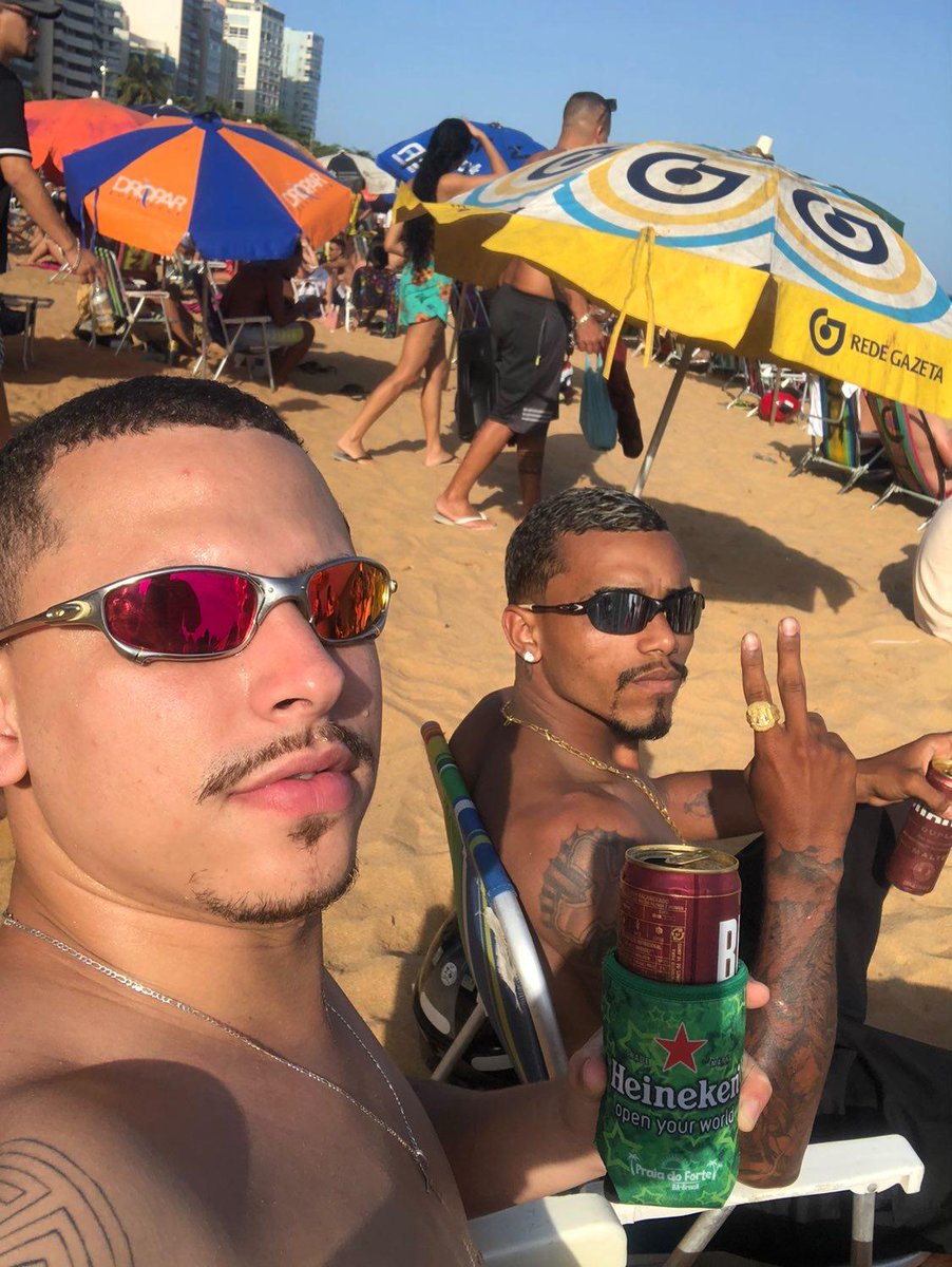 _Ygorcsta's tweet photo. uma praia é sempre bom né 🌅🏖️ https://t.co/bY0pMJ4llr