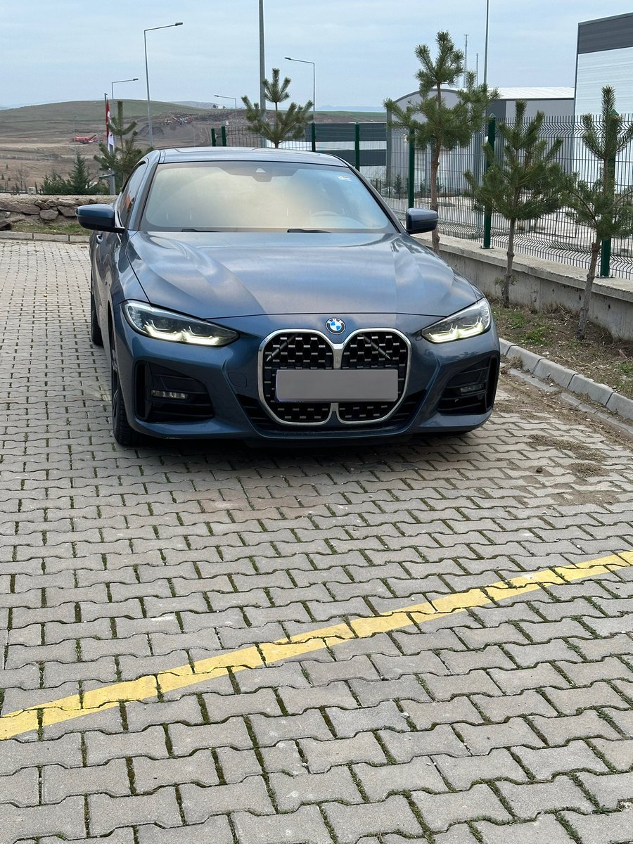 apphunter1's tweet photo. Bak bakalım işletmeciye benzer bir halim mi var https://t.co/En0xEwg88w