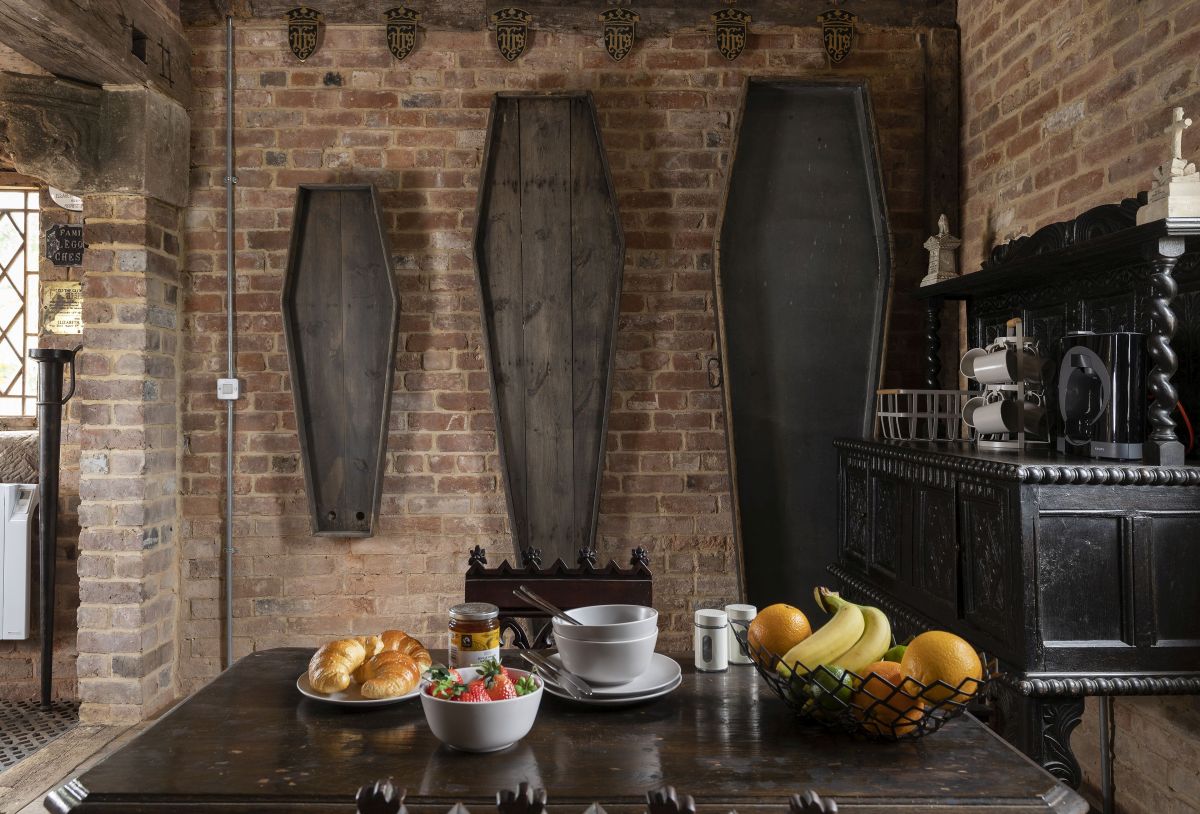 Location Works tweet media