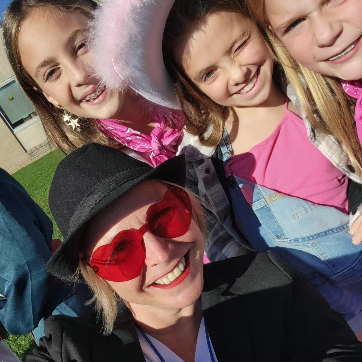 PQ Elementary tweet media