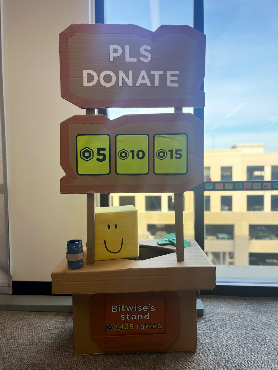 BitwiseAndrea's tweet image. pls donate so I can buy my dream costume!!! 🥺 💵 🎃