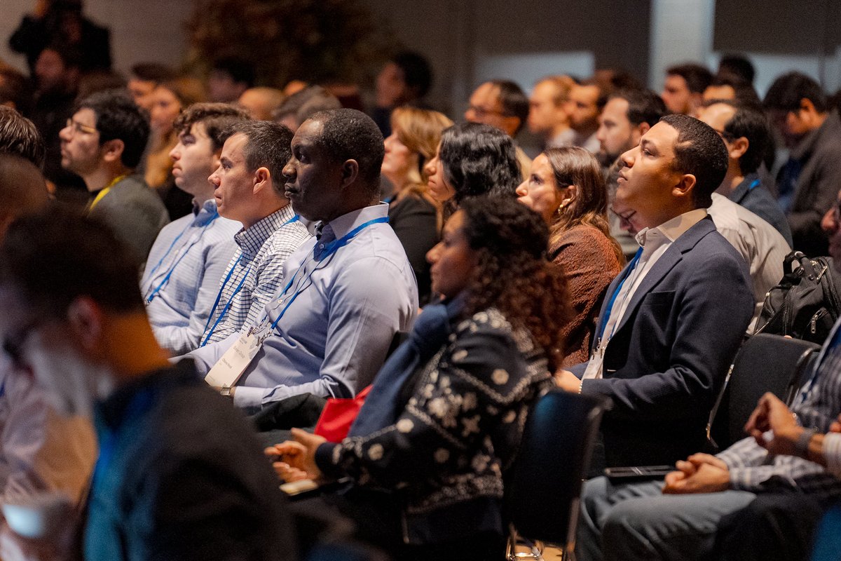 SDSC_Community's tweet photo. Snaps from our Spatial Data Science Conference! 📸
Spot yourself in the crowd? Check out more photos from #SDSC23 New York in our gallery: https://t.co/ZEybSgen5V https://t.co/hmx4i600Tb