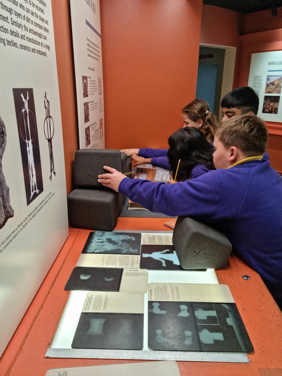 MissKhatun2's tweet photo. This afternoon, Year 4 had time to explore the Roman museum. They found it fascinating, looking at all the artefacts that were part of their daily lives. @lhs @head https://t.co/CSamJUnNs2