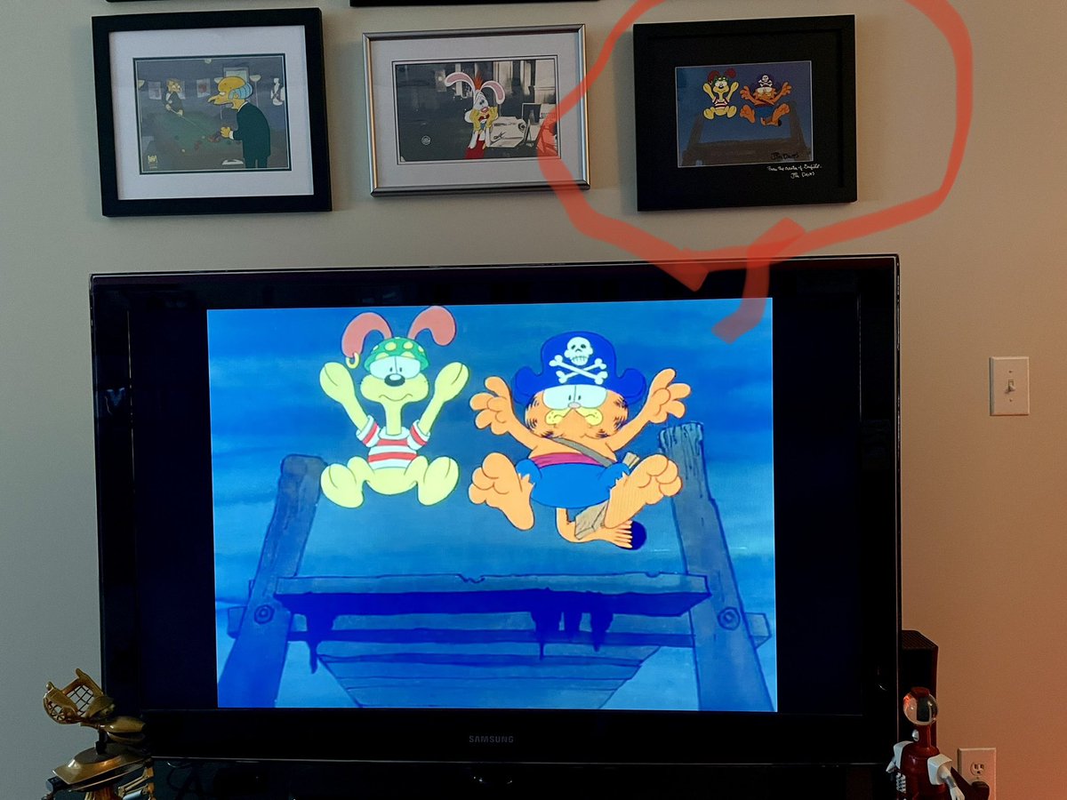 StudioBueno's tweet image. Acquired another grail for my animation art collection earlier this year, but Halloween is a good time to share it. An original cel from  1985’s “Garfield’s Halloween Adventure” aka “Garfield in Disguise”. 
.
#animationcel #animationart #garfield #Halloween