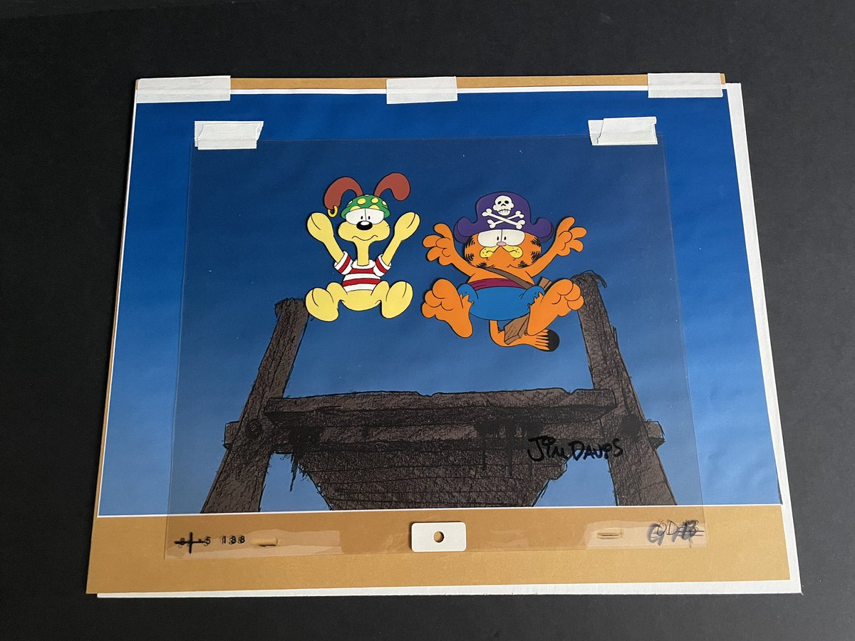 StudioBueno's tweet image. Acquired another grail for my animation art collection earlier this year, but Halloween is a good time to share it. An original cel from  1985’s “Garfield’s Halloween Adventure” aka “Garfield in Disguise”. 
.
#animationcel #animationart #garfield #Halloween