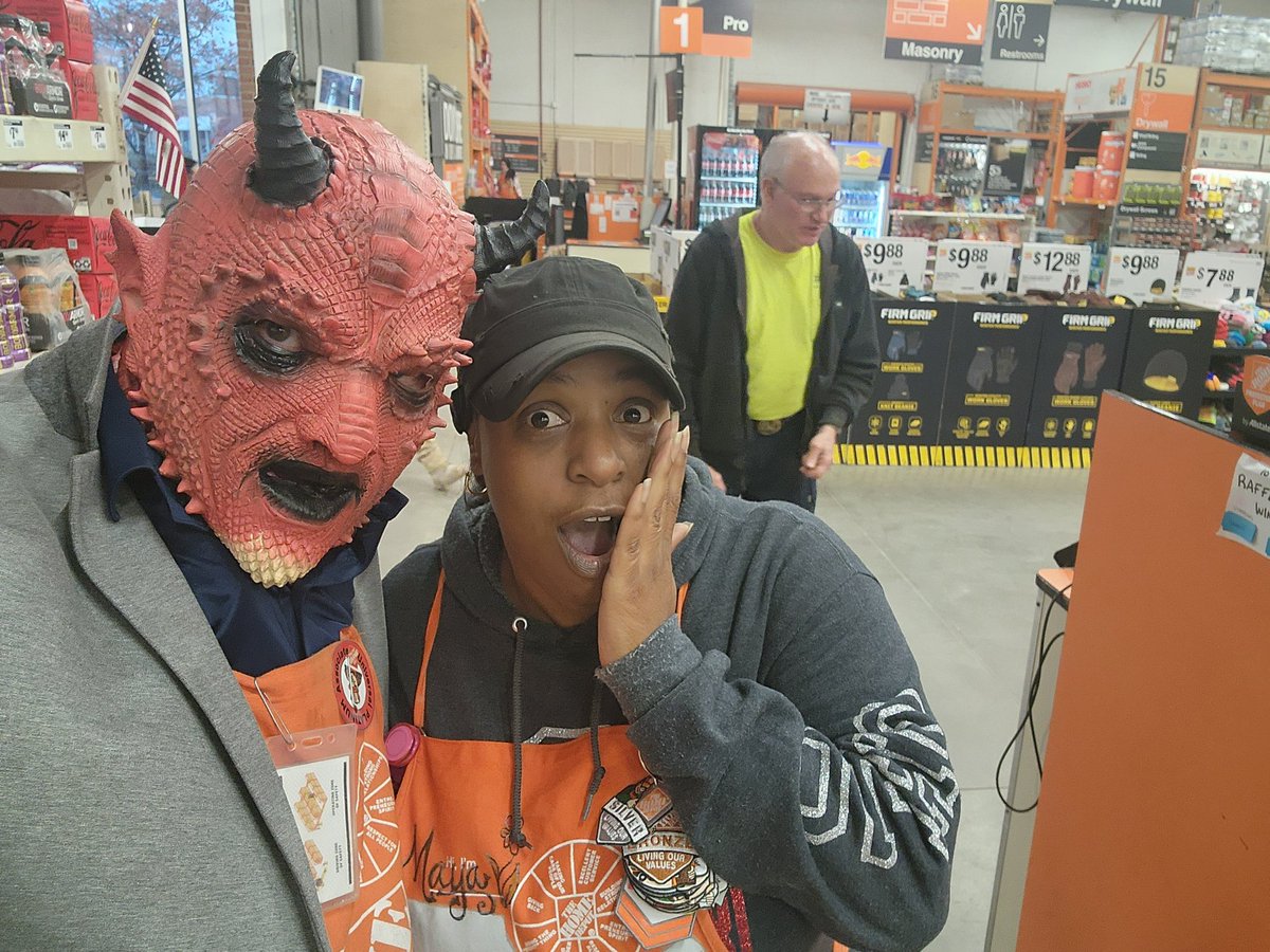 the handsome devil having fun on the front end!  <a href="/KimGoldhardt187/">Kim Goldhardt</a> <a href="/kelly_broyles/">Kelly Broyles</a> <a href="/akm3831/">Amanda</a>