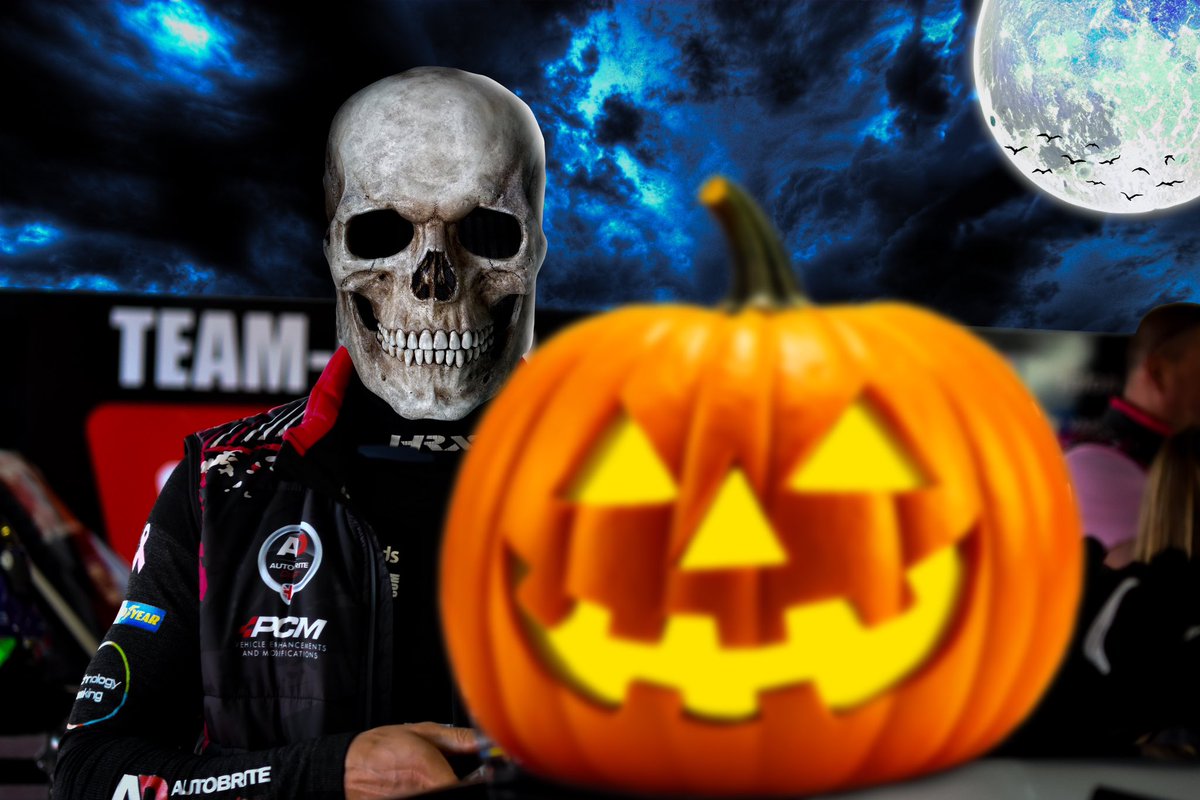 Petition for a Halloween BTCC finale next year? 🎃

Happy Halloween team 👻

#BTCC #TeamHARD #Halloween