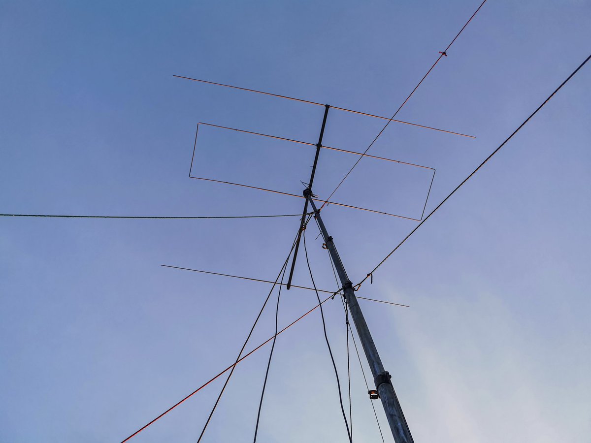 _OK1KAD_'s tweet photo. #cqwwssb 2023 from #Klinovec JO60LJ
LP SO non assist
317 QSO's
New countries
New experiences
Many tnx all
I improved from last year for 200 QSO's.. I am happy. :))
#FT2000 #YAESU #HAMRADIO #RADIOAMATORI #RADIOAMATEUR #G0KSC https://t.co/TAV6PeXpna