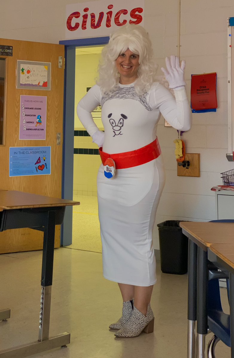 Kfarnsworth33's tweet photo. I’m Just A Bill, on Capitol Hill Rocking Some Halloween Learning at Holmes Middle School!!!  #schoolhouserocks #hawkshalloween2023 @HolmesMS_FCPS https://t.co/cf6CJJs6fN