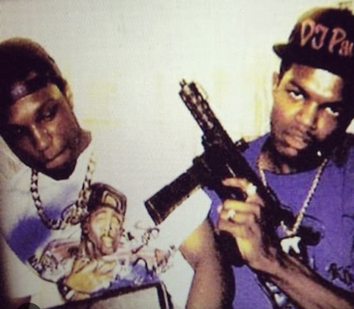 DJPAULKOM's tweet photo. Happy Rap Anniversary To Me n My Brother Lord Infamous‼️
From Our 1st Pic To Our Last🙏🏽
If Only You Could See The Impact You Made‼️
I’m Holding Ya Kids Down‼️

Rest Brother, Believe Me, U Ain’t Missing Sh!t Down In Hell on Earth 🌎 🙏🏽

#riplordinfamous #theserialkillaz https://t.co/HyQcZvaBoO