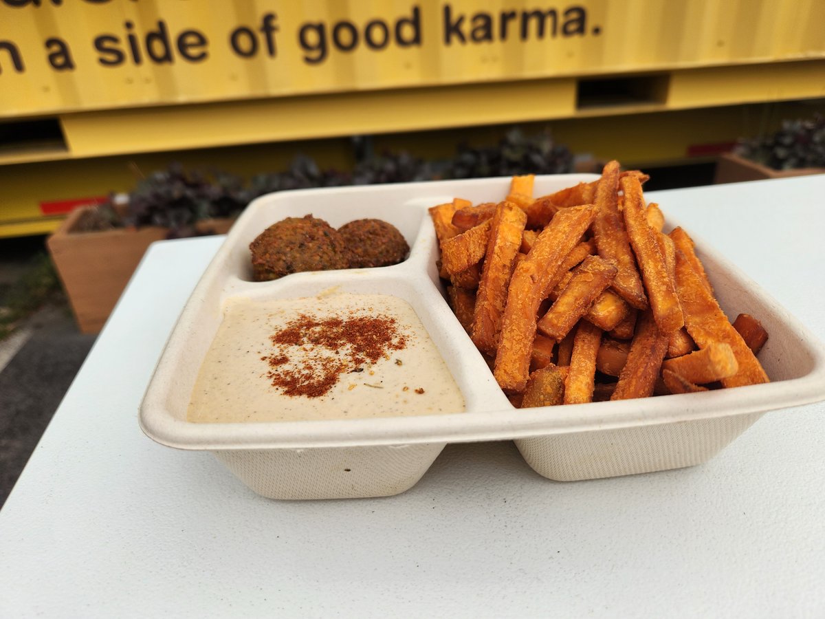 Happy Halloween! 🎃 Don't forget to grab some autumn spiced hummus for your festivities.